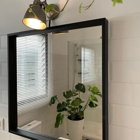 Apartment Charming In The Heart Of *